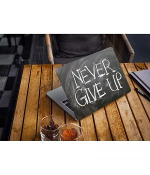 Захисна наліпка на ноутбук універсальна 13.3"-15.6” Never give up 380х250 мм Матова