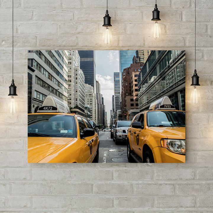Картина на холсте Такси в большом городе, 50х35 см