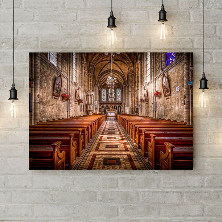 Картина на холсте Внутри церкви, 50х35 см