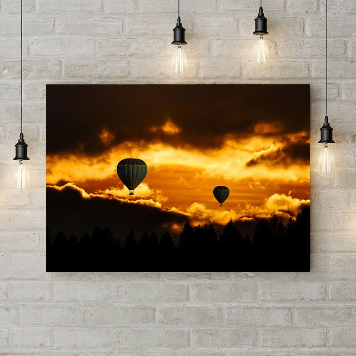 Картина на холсте Вечерний полет на шарах, 50х35 см