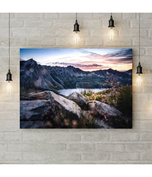 Картина на холсте Вид на озеро в горах, 50х35 см