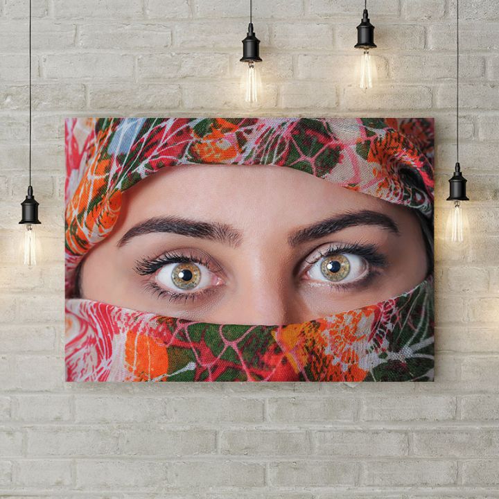 Картина на холсте Глаза девушки, 50х35 см