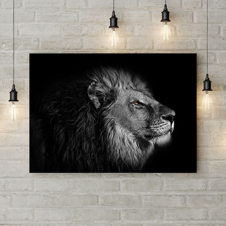 Картина на холсте Задумчивый лев, 50х35 см