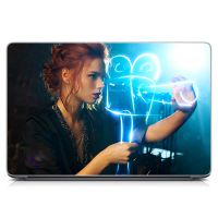 Виниловый стикер для ноутбука Девушка Матовый