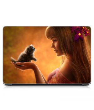 Виниловая наклейка для ноута Девушка с котенком Матовая