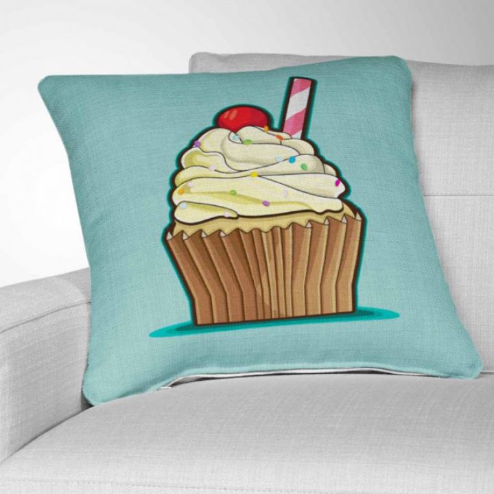 Декоративна подушка з малюнком Cupcake 2
