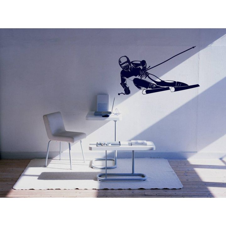 Виниловая наклейка на стену  Лыжник