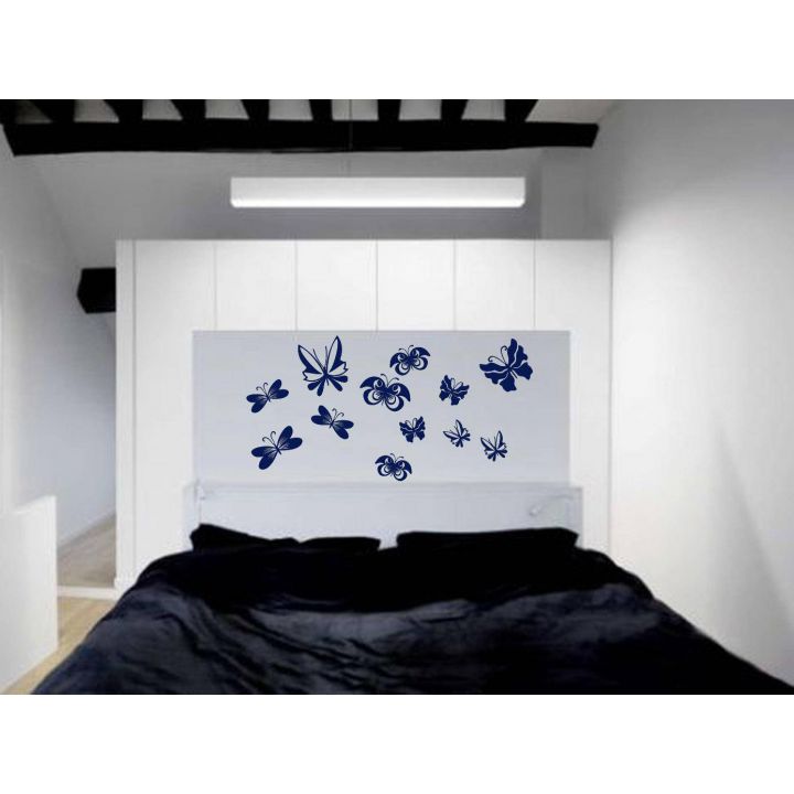 Виниловая наклейка на обои Бабочки 2