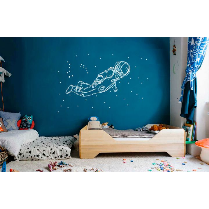 Наклейки космос на стену Космонавт