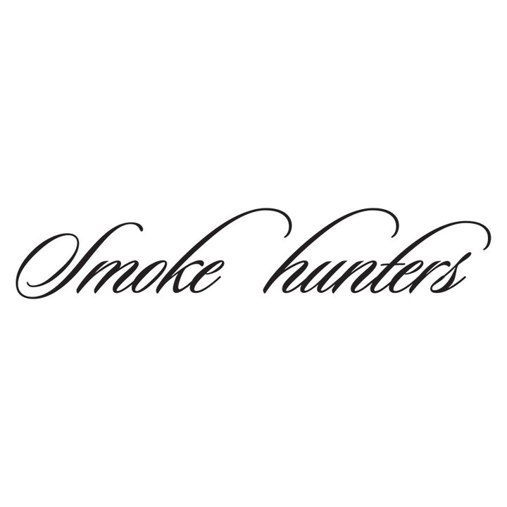 Наклейка на авто - Smoke Hunters