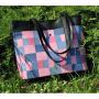 Шкіряна жіноча сумка-шоппер "Рожева клітка"