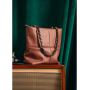 Женская большая сумка строченая Sambag Leoma розовая