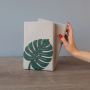 Металлическая подставка для книг Monstera Leaf Green